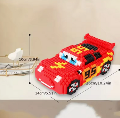 Coche de Carreras "Número 95" Estilo Píxel 3D - Edición Coleccionista (26 cm)
